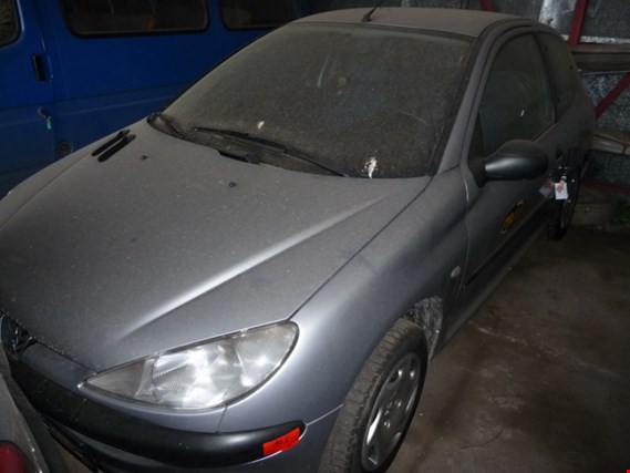 Used Peugeot 206 Hatchback 2CHFXF 1 Pkw for Sale (Auction Premium) | NetBid Industrial Auctions